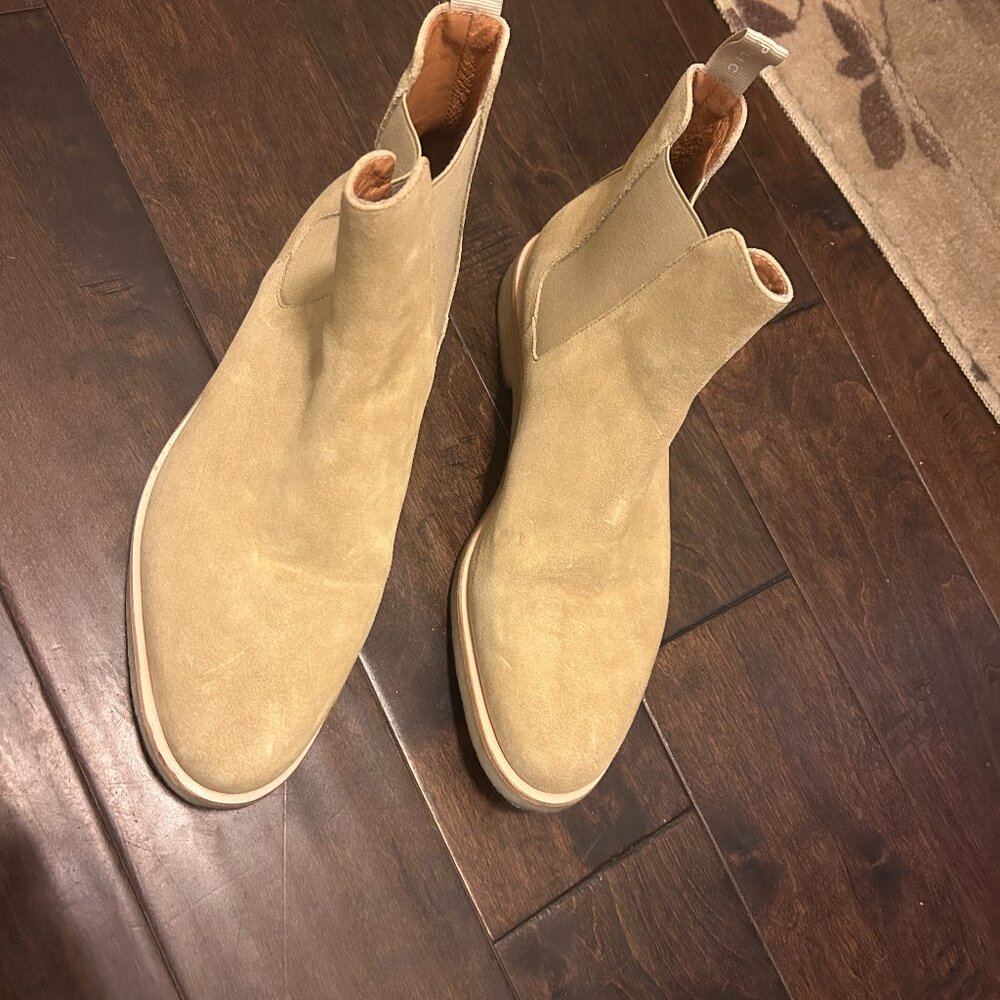 New Republic Suede Chelsea Boots Tan Size 10